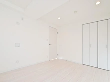 【埼玉県/蕨市塚越】コスモプレイス蕨 洋室：洋室6.0帖