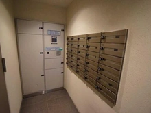 【東京都/中央区日本橋富沢町】ロジュマン　ジャンティ人形町 宅配BOX：メールBOX