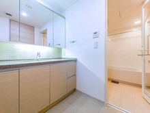 【東京都/新宿区西新宿】セントラルパークタワー ラ・トゥール新宿 洗面室