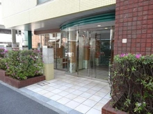 【東京都/中央区日本橋富沢町】エクセルシオール日本橋 エントランス