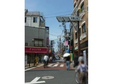 【東京都/目黒区大岡山】秀和大岡山レジデンス  大岡山北口商店街（現地より約220m）：