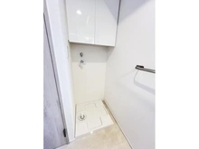 【東京都/中央区日本橋浜町】 エフローレ日本橋浜町 洗濯機置き場