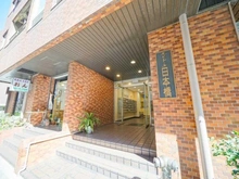 【東京都/中央区日本橋堀留町】パレ・ドール日本橋 エントランス