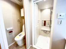 【東京都/中央区日本橋蛎殻町】シャンボール日本橋 トイレ・浴室：洗面室から撮影