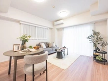 【東京都/中央区日本橋大伝馬町】ドマーニ人形町 リビング・ダイニング