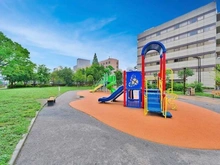 【東京都/中央区明石町】オーベル明石町レジデンス  築地川公園（現地より約210m）