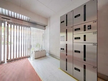 【東京都/中央区日本橋箱崎町】ニューシティハイツ日本橋 共用部：右側：宅配BOX