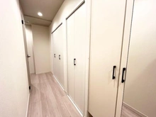 【東京都/中央区日本橋箱崎町】ニューシティハイツ日本橋 玄関収納