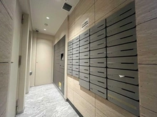 【東京都/中央区日本橋蛎殻町】クレヴィア日本橋  宅配BOX・メールBOX