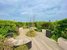 【東京都/中央区日本橋本町】パークホームズ日本橋時の鐘通り スカイテラス（屋上）