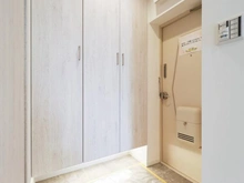 【東京都/杉並区和田】富士見ステータス 玄関