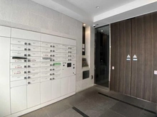 【東京都/中央区日本橋浜町】プレール・ドゥーク日本橋 エントランス：左側：メールBOX