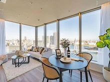 【東京都/中央区湊】パークシティ中央湊ザタワー リビング・ダイニング：※家具・調度品等は本体価格に含まれません。
