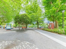 【東京都/中央区湊】パークシティ中央湊ザタワー 中央区立鉄砲洲児童公園（現地より約70m）