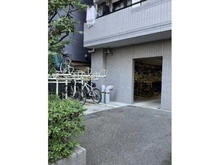 【東京都/中央区日本橋蛎殻町】ガラ・ステージ日本橋 駐輪場