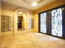 【東京都/中央区銀座】アヴァンティーク銀座一丁目 エントランス