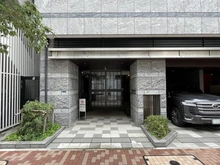 【東京都/中央区日本橋富沢町】ザ・サンクレイドル⽇本橋レジデンス エントランス