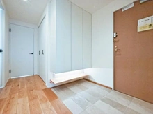 【東京都/渋谷区幡ヶ谷】幡ヶ谷ハイムグランシス エントランス
