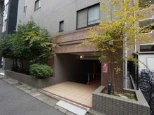 【東京都/中央区日本橋富沢町】エクセルシオール日本橋 エントランス