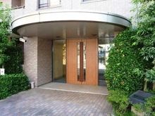 【東京都/世田谷区北沢】フェアロージュ北沢 エントランス