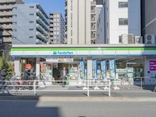 【東京都/中央区日本橋堀留町】グリーンパーク日本橋堀留町 ファミリーマート 堀留町二丁目店（現地より約390m）