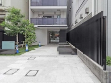 【東京都/北区田端新町】リビオレゾン西日暮里 エントランス