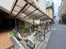 【東京都/中央区日本橋浜町】ベルメイゾン浜町 駐輪場