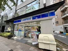 【東京都/中央区新川】ピアース東京インプレイス ローソンH新川二丁目店（現地より約24m）