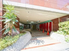 【東京都/中央区日本橋堀留町】日本橋三越前アムフラット アプローチ