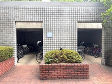 【東京都/世田谷区祖師谷】成城ハイム 1号棟 駐輪場