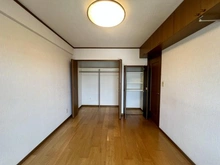 【東京都/狛江市東野川】狛江ハイタウン 4号棟 収納