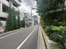 【東京都/世田谷区成城】グランドメゾン成城六丁目 前面道路