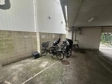 【東京都/世田谷区砧】NICハイム砧 駐輪場
