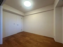 【東京都/世田谷区祖師谷】プラウド成城 洋室