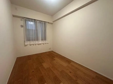 【東京都/世田谷区祖師谷】プラウド成城 洋室