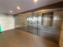 【東京都/世田谷区成城】アピカ成城-V 宅配BOX