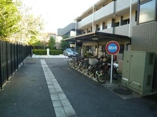 【東京都/杉並区今川】カルム荻窪ミューグランデ 駐輪場