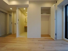 【東京都/渋谷区元代々木町】イルサント代々木上原 収納・洗面所