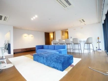 【東京都/港区愛宕】虎ノ門ヒルズレジデンシャルタワー リビング・ダイニング：※家具調度品は含まれません。