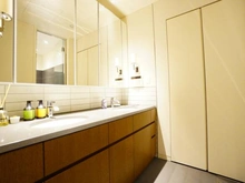 【東京都/港区愛宕】虎ノ門ヒルズレジデンシャルタワー 洗面所：※家具調度品は含まれません。