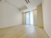 【東京都/港区六本木】ザ・レジデンス六本木 洋室