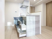 【東京都/目黒区三田】ファミールグラン恵比寿 キッチン：収納