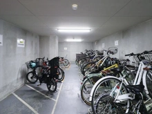 【東京都/目黒区三田】ファミールグラン恵比寿 駐輪場