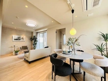 【東京都/目黒区中目黒】グランドメゾン中目黒THE　CLASS リビング・ダイニング