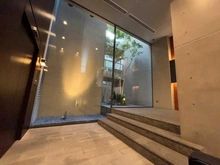 【東京都/目黒区中目黒】グランドメゾン中目黒THE　CLASS エントランス