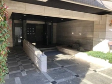 【東京都/渋谷区東】サンレイ広尾エクセレンテ エントランス