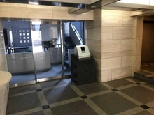 【東京都/渋谷区東】サンレイ広尾エクセレンテ エントランス