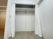 【東京都/目黒区中目黒】秀和恵比寿レジデンス サービスルーム（納戸）