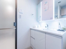 【東京都/目黒区青葉台】クレッセント目黒青葉台 洗面所