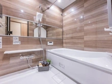 【東京都/目黒区青葉台】クレッセント目黒青葉台 浴室